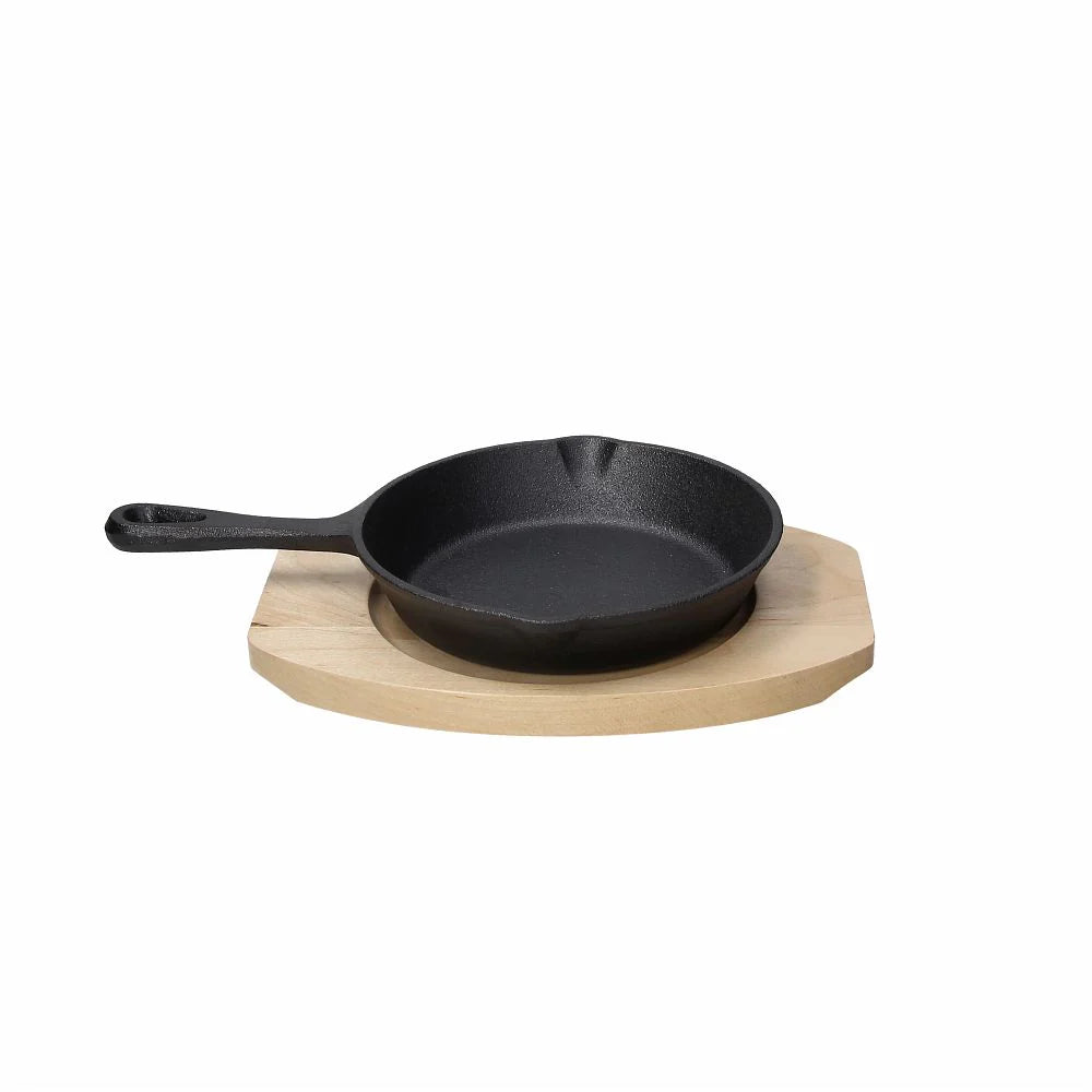 Cast Iron Round Frying Pan with Beech Trivet 15cm K203