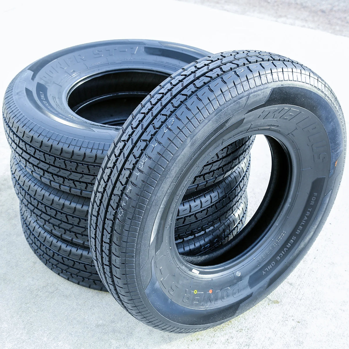 235/80R16 10 Ply Trailer Tire B260
