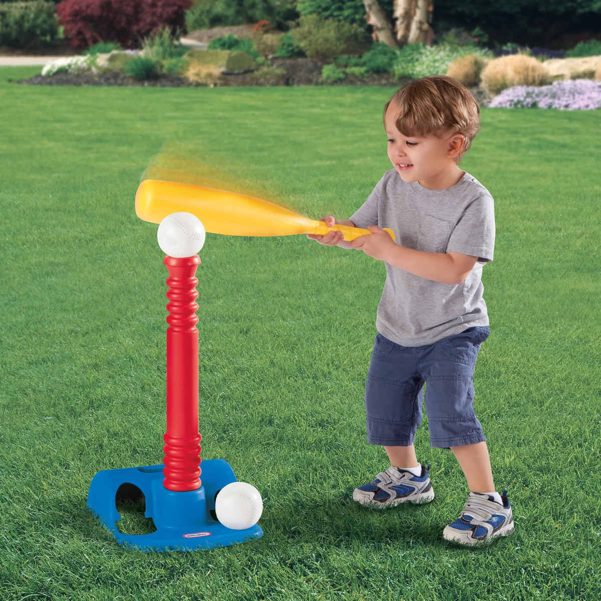 Kids T-Ball Set with Bat and 2 Balls D633