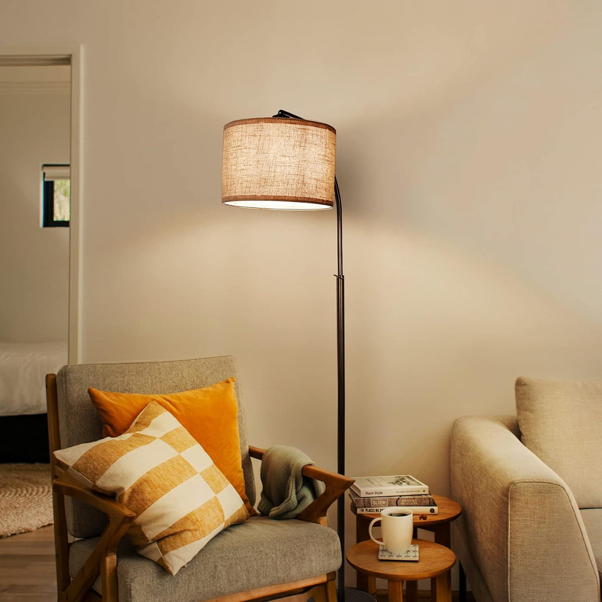 Arc Floor Lamp with Linen Drum Shade I444374