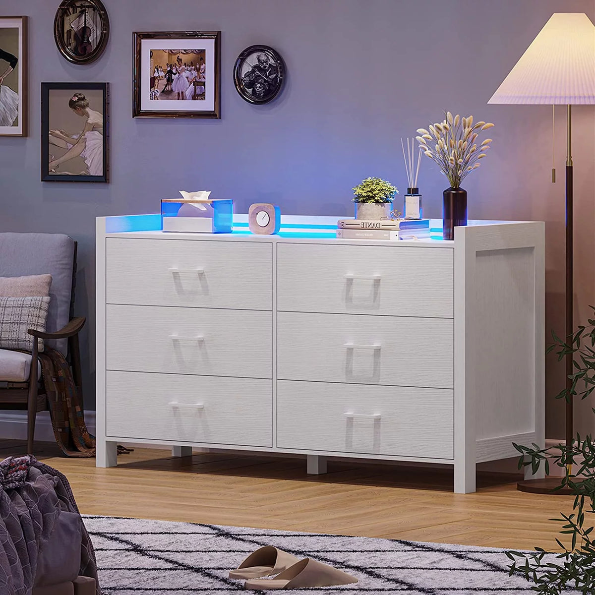 Black 6 Drawer Wooden Dresser Q8152