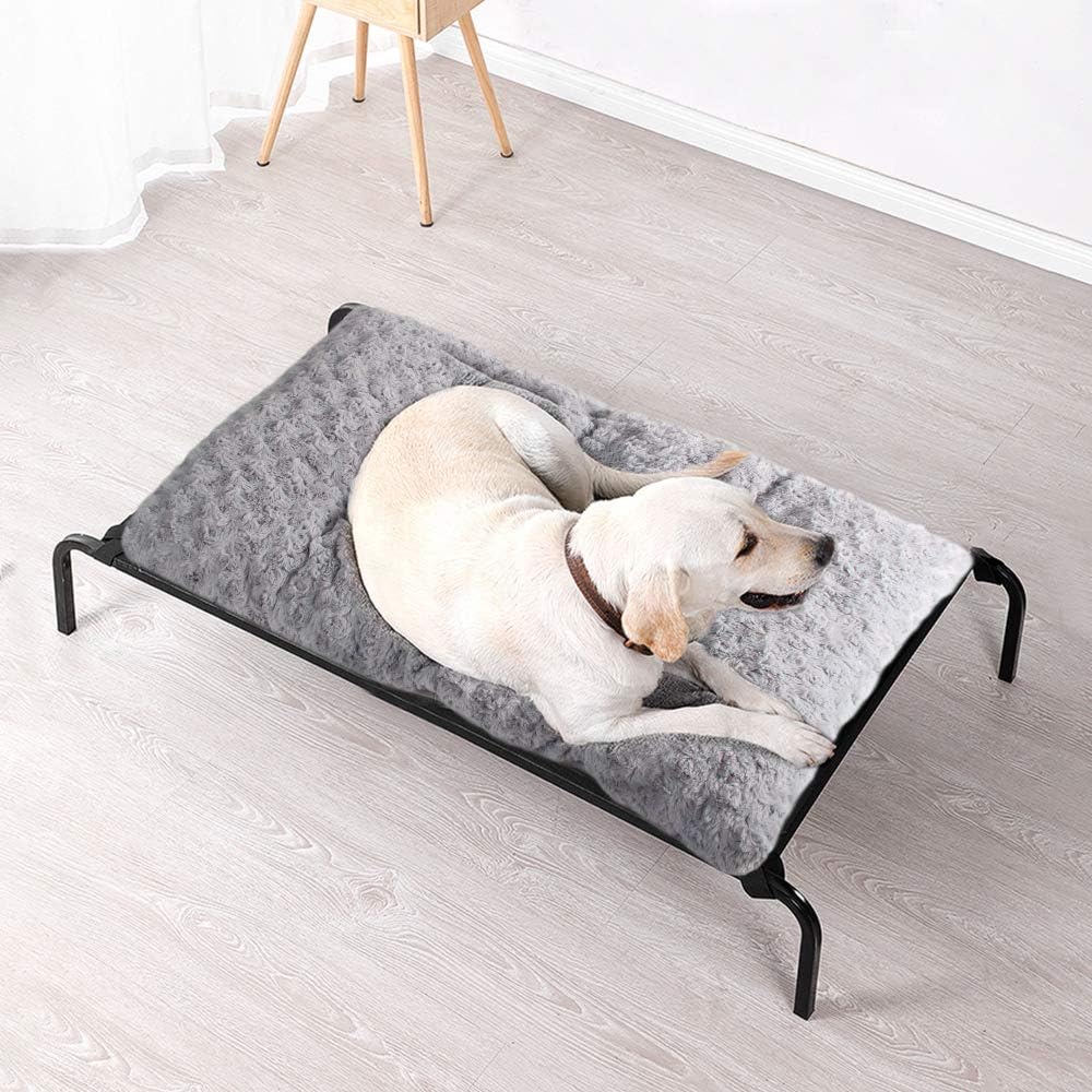 Plush Dog Bed U53299