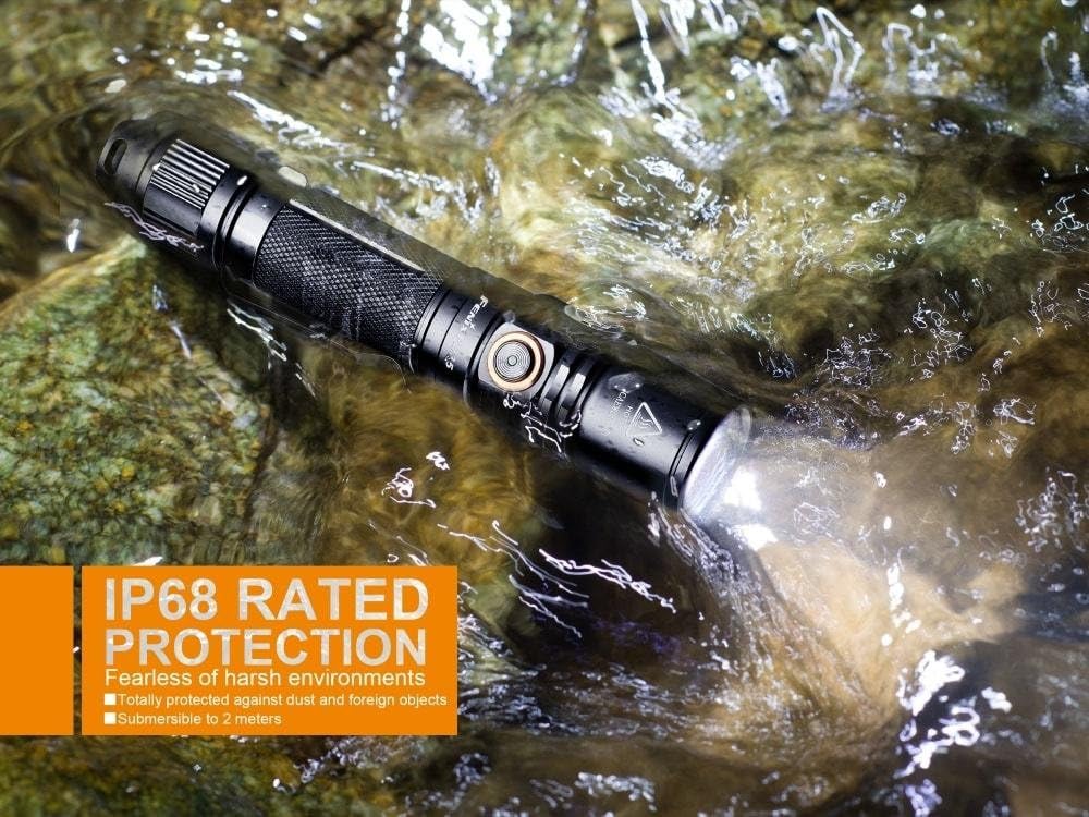 1000 Lumen Tactical Flashlight with Rechargeable Batteries V73315