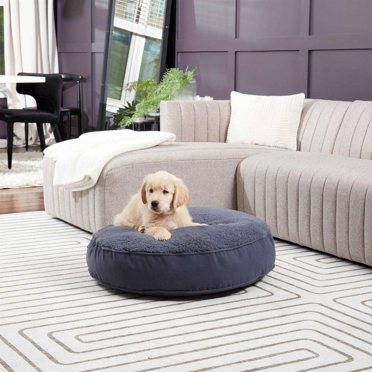 Round Dog Bed L6477
