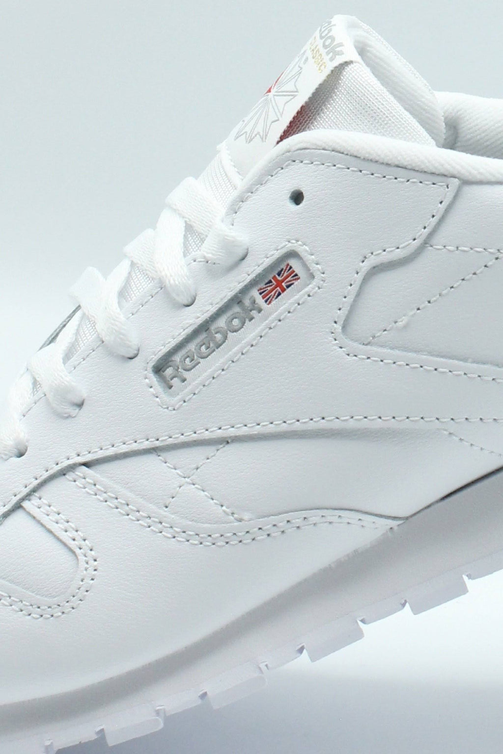 White Leather Trainers Q8218
