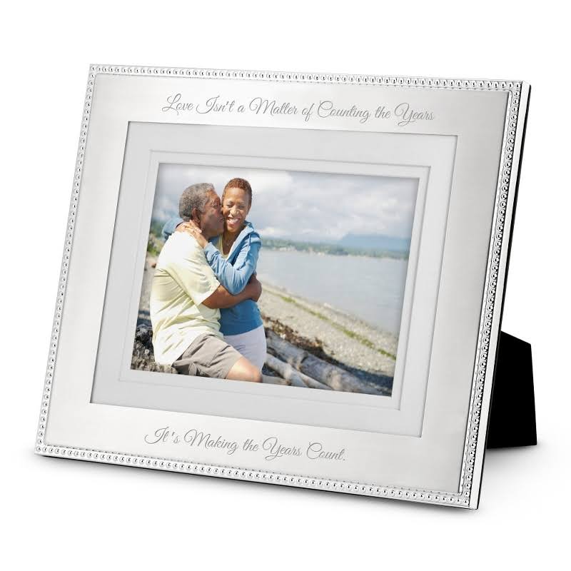 Silver Beaded 8 x 10 Frame J737