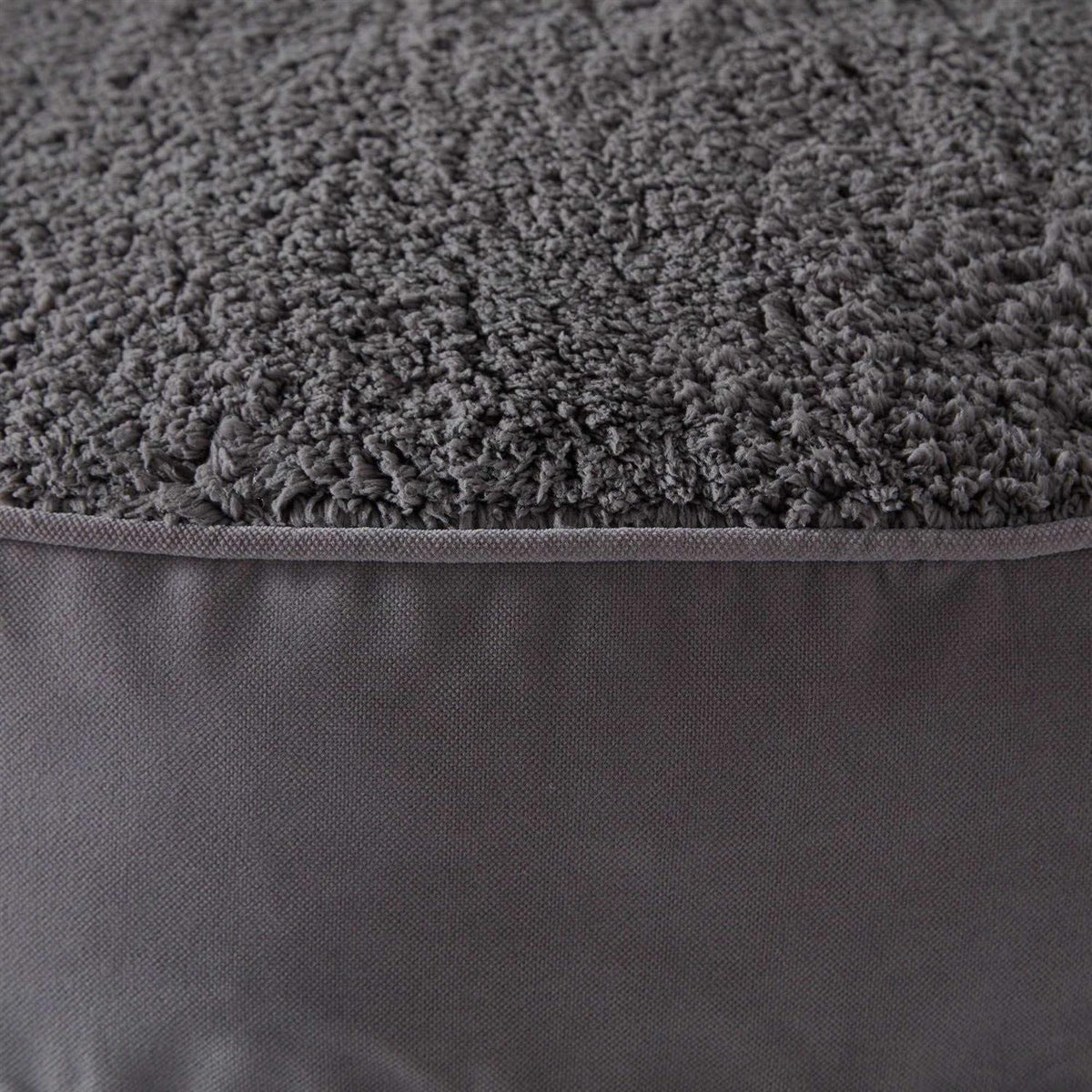 Round Dog Bed L6477